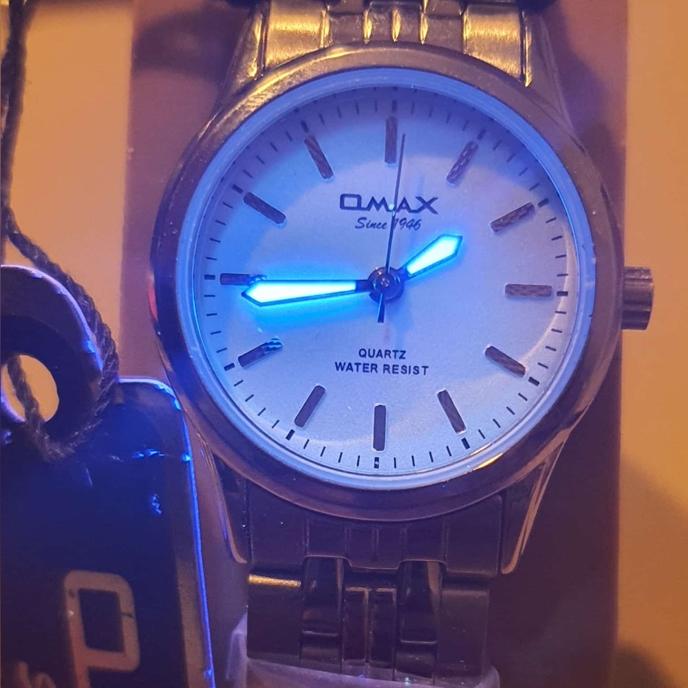 Omax Silver/White Stainless Steel Women's Watch